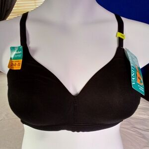 Vanity Fair NWT Beyond Comfort Full Coverage Convertible Wirefree Bra 40B 72282